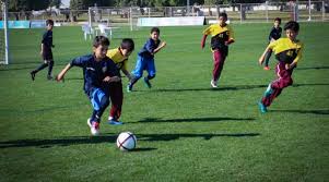 منافسات كرة قدم للصغار